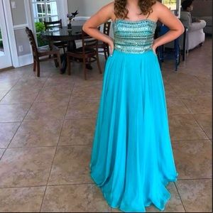 Blue Sherri Hill Prom Dress!!